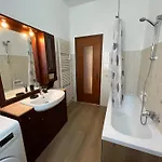 Giode X Borgo Roma Ii Apartamento *